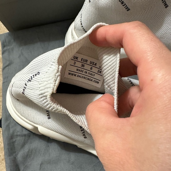 Used, size 6. Come only dust bag, no box - Picture 6 of 8